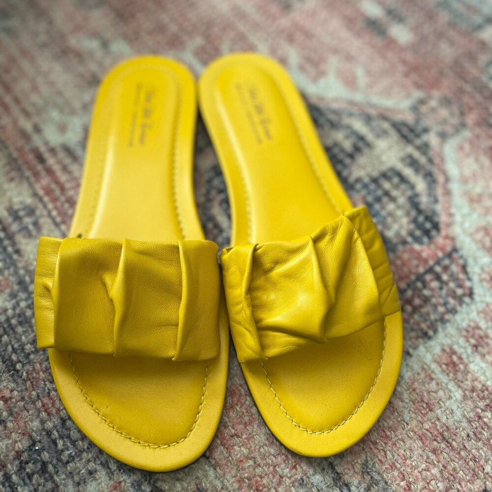 WORN ONCE! Saks Fifth Avenue, Yellow Slide Leather Sandals, Italy, Size: 39M